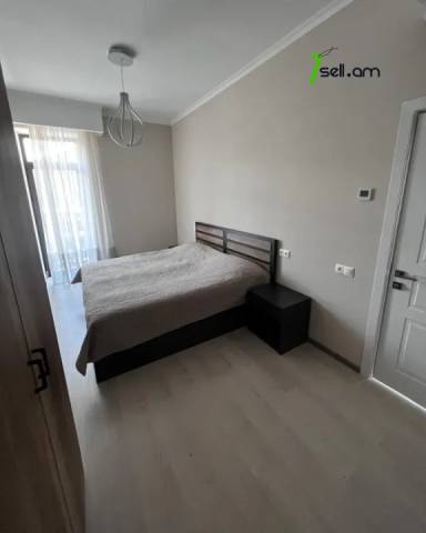 2 սենյականոց բնակարան նորակառույց շենքում Խաչիկ Մուրադյանի փողոցում, 48 ք.մ., բարձր առաստաղներ