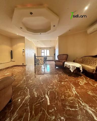 5 սենյականոց բնակարան Մհեր Մկրտչյան փողոցում, 210 քմ, նախավերջին հարկ, 2 սանհանգույց