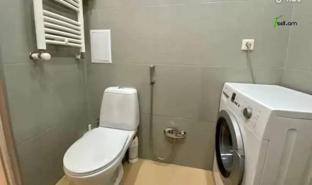 3 սենյականոց բնակարան նորակառույց շենքում Պարույր Սևակի փողոցում, 88 ք.մ., 2 սանհանգույց