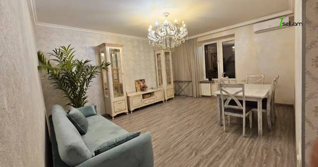 3 սենյականոց բնակարան Թումանյան փողոցում, 90 քմ, 4/9 հարկ, դիզայներական ոճով վերանորոգված