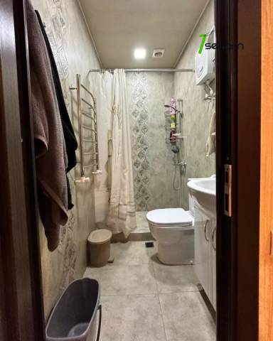 Մեկ հարկանի քարե տուն Սարյանի փողոցում կենտրոնում, 150 ք.մ., 3+ սանհանգույց, կապիտալ վերանորոգված