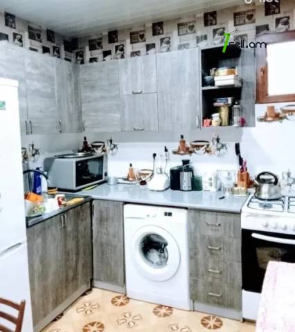 Երկու հարկանի քարե տուն, Khorenatsi St կենտրոնում, 150 քմ, 2 սանհանգույց, կապիտալ վերանորոգված