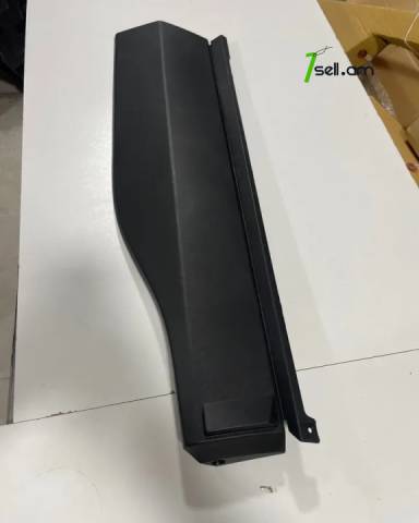 Toyota RAV4 հետևի դռան կանթ