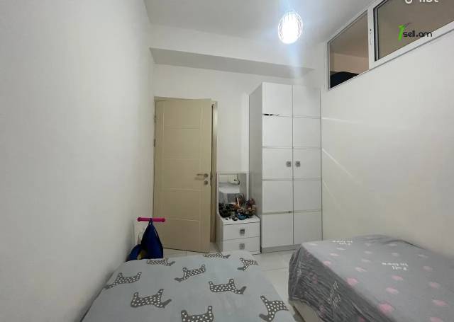 3 սենյականոց բնակարան նորակառույց շենքում Մարո Մարգարյան փողոցում, 59 ք.մ., բարձր առաստաղներ