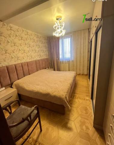 4 սենյականոց բնակարան Դավիթ Մալյան փողոցում, 103 ք.մ., 1/5 հարկ, 2 սանհանգույց, եվրովերանորոգված