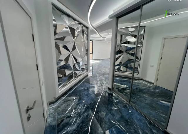 3 սենյականոց բնակարան նորակառույց շենքում Վերին Անտառային փողոցում, 114 քմ, 2/6 հարկ, 2 սանհանգույց