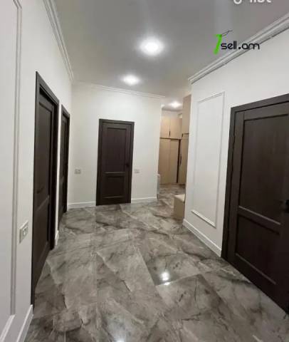 3 սենյականոց բնակարան նորակառույց շենքում Քանաքեռ Զեյթունում, 105 ք.մ., 2 սանհանգույց