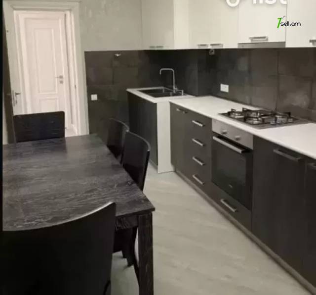 2 սենյականոց բնակարան նորակառույց շենքում Վրթանես Փափազյան փողոցում, 75 ք.մ., 8/15 հարկ