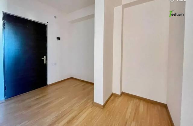 2 սենյականոց բնակարան նորակառույց շենքում Շինարարների փողոցում, 70 ք.մ., 11/14 հարկ