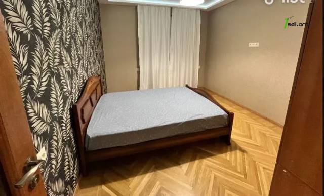 3 սենյականոց բնակարան Կոմիտասի պողոտայում, 72 ք.մ., բարձր առաստաղներ, նախավերջին հարկ