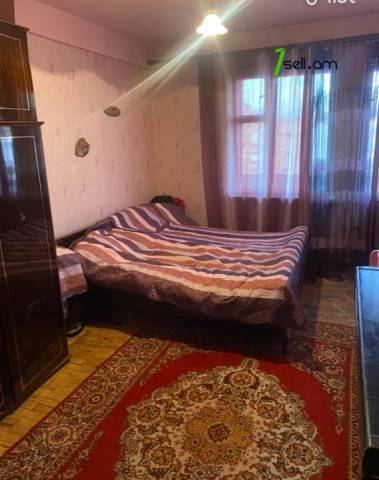 4 սենյականոց բնակարան Դանիել Վարուժանի փողոցում, 100 ք.մ., մասնակի վերանորոգում