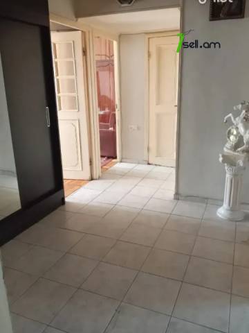 3 սենյականոց բնակարան, Դուրյան թաղամաս, 76 քմ, նախավերջին հարկ, եվրովերանորոգված