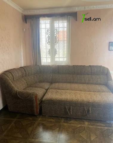 Երկու հարկանի քարե տուն 1-ին փողոցում Նուռնուսում, 120 ք.մ., 2 սանհանգույց, կապիտալ վերանորոգված