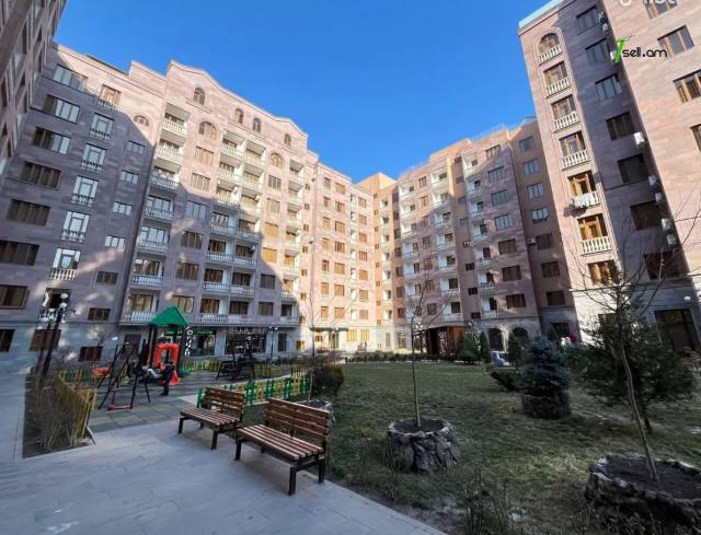 3 սենյականոց բնակարան նորակառույց շենքում Ադոնցի փողոցում, 83 ք.մ., 2/8 հարկ, 2 սանհանգույց