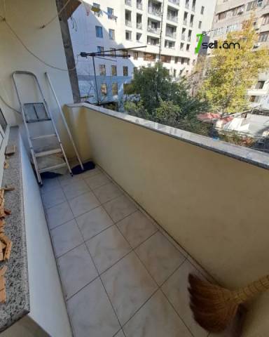 2 սենյականոց բնակարան Ամիրյան փողոցում, 68 ք.մ., 5/9 հարկ