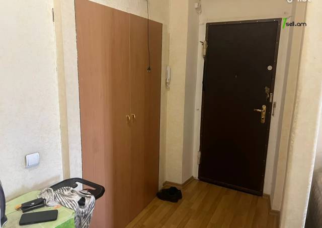 3 սենյականոց բնակարան Ազատության պողոտայում, 67 քմ, նախավերջին հարկ, բարձր առաստաղներ