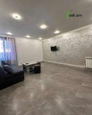 Մեկ հարկանի քարե տուն Ադմիրալ Իսակովի պողոտայում Թաիրովում, 54 քմ, կապիտալ վերանորոգված