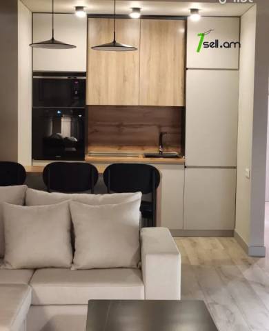 3 սենյականոց բնակարան նորակառույց շենքում Ալեք Մանուկյան փողոցում, 73 ք.մ., նախավերջին հարկ