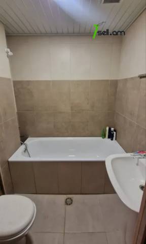 2 սենյականոց բնակարան, 1 թաղամաս, 56 քմ, 3/5 հարկ, կոսմետիկ վերանորոգում