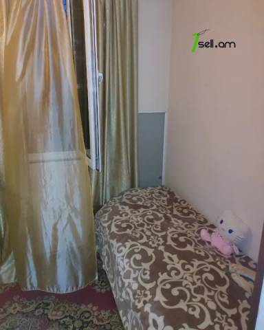 2 սենյականոց բնակարան Լվովյան փողոցում, 53 ք.մ., 2/5 հարկ, կոսմետիկ վերանորոգում, քարե շենք