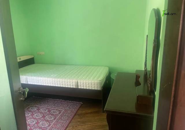 3 սենյականոց բնակարան Մխիթար Հերացի փողոցում, 64 քմ, նախավերջին հարկ, կապիտալ վերանորոգված