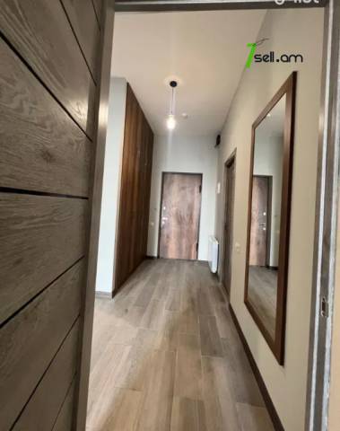 2 սենյականոց բնակարան նորակառույց շենքում Արամ Խաչատրյան փողոցում, 62 քմ, 8/15 հարկ