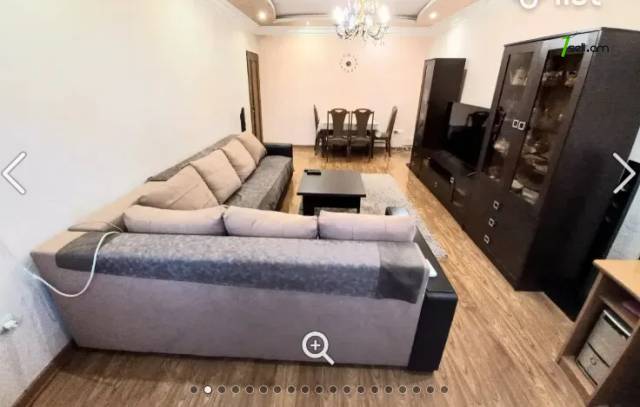 3 սենյականոց բնակարան նորակառույց շենքում Լենինգրադյան փողոցում, 85 ք.մ., եվրովերանորոգված