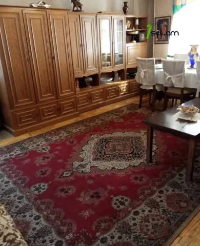 3 սենյականոց բնակարան Երզնկյան փողոցում, 93 ք.մ., 2 սանհանգույց, 2/14 հարկ, կոսմետիկ վերանորոգում
