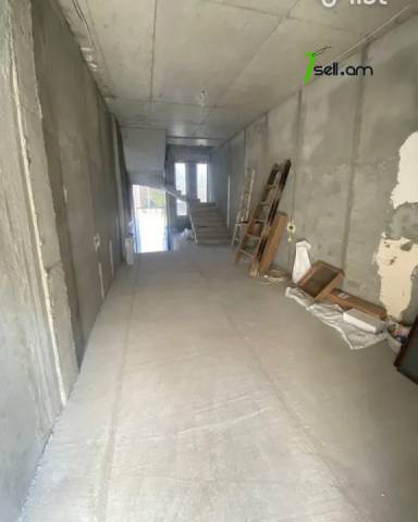 Բազմաֆունկցիոնալ գույք Մելքումովի փողոցում Աջափնյակում, 195 քմ