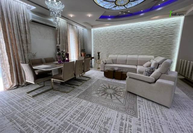 Ընդարձակ 3 սենյականոց բնակարան նորակառույց շենքում Արամի փողոցում, 180 ք.մ., 3+ սանհանգույց