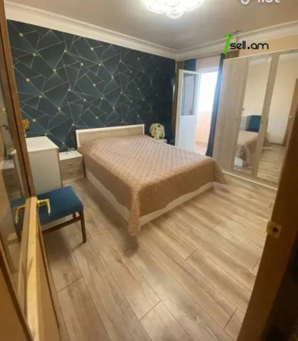 3 սենյականոց բնակարան, Թբիլիսյան խճուղի, 79 ք.մ., 12/16 հարկ, կապիտալ վերանորոգված