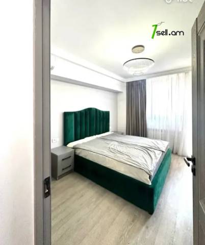 2 սենյականոց բնակարան Մարտիրոս Սարյանի փողոցում, 80 ք.մ., 2 սանհանգույց, 3/9 հարկ