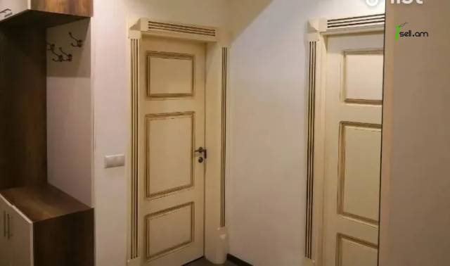 4 սենյականոց բնակարան Նիկողայոս Տիգրանյան փողոցում, 96 ք.մ., դիզայներական ոճով վերանորոգված