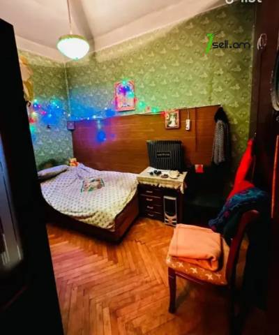 2 սենյականոց բնակարան Նաիրի Զարյան փողոցում, 65 ք.մ., բարձր առաստաղներ, նախավերջին հարկ, քարե շենք