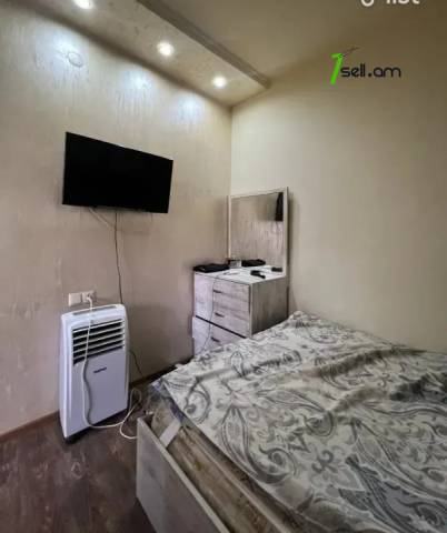 3 սենյականոց բնակարան Արշակունյաց պողոտայում, 62 քմ, 3/5 հարկ, կապիտալ վերանորոգված, քարե շենք