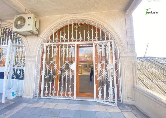 Չորս հարկանի տուն Տիչինայի փողոցում Մալաթիա Սեբաստիայում, 980 քմ, 3+ սանհանգույց