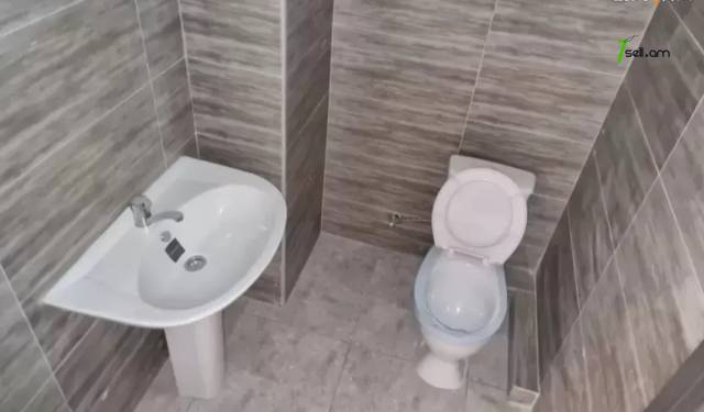 3 սենյականոց բնակարան նորակառույց շենքում Նիկողայոս Ադոնցի փողոցում, 88 ք.մ., 2 սանհանգույց