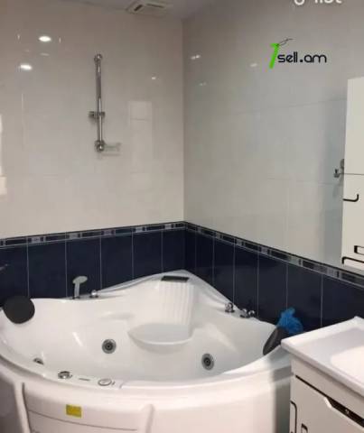 Երեք հարկանի քարե տուն, Նոյ թաղամաս Մալաթիա Սեբաստիայում, 780 ք.մ., 3+ սանհանգույց