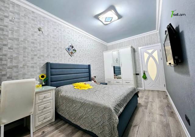 Երեք հարկանի քարե տուն Կիևյան փողոցում Արաբկիրում, 500 ք.մ., 3+ սանհանգույց, կապիտալ վերանորոգված