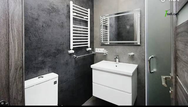 3 սենյականոց բնակարան նորակառույց շենքում Վերին Անտառային փողոցում, 100 քմ, 4/6 հարկ, 2 սանհանգույց