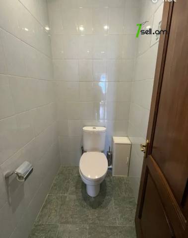 3 սենյականոց բնակարան նորակառույց շենքում Հրաչյա Ներսիսյան փողոցում, 90 քմ, 4/10 հարկ, 2 սանհանգույց