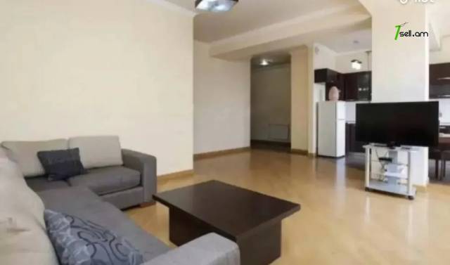 3 սենյականոց բնակարան նորակառույց շենքում Մաշտոցի պողոտայում, 88 քմ, 9/14 հարկ, բարձր առաստաղներ