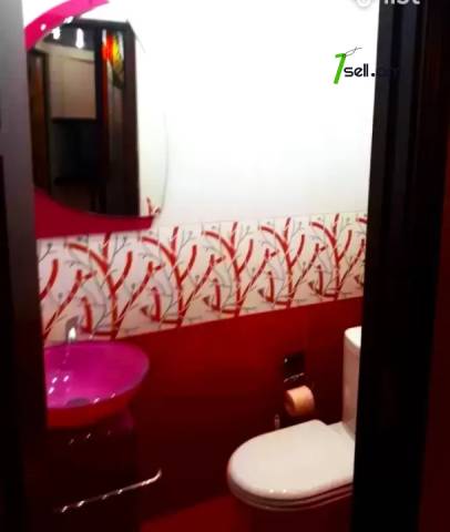 3 սենյականոց բնակարան Սայաթ-Նովայի պողոտայում, 105 ք.մ., 2 սանհանգույց, բարձր առաստաղներ