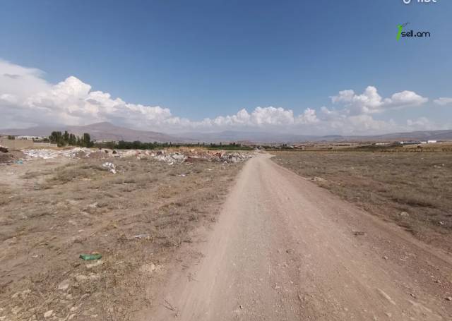 Գյուղատնտեսական հողատարածք Մայակովսկիում, 5300 ք.մ.