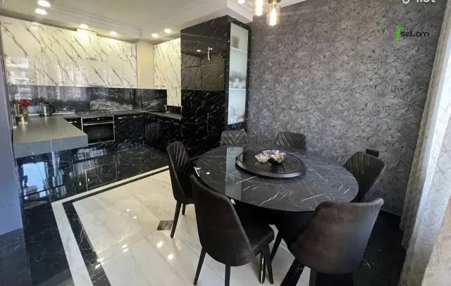 3 սենյականոց բնակարան նորակառույց շենքում Բուզանդի փողոցում, 97 քմ, 13/17 հարկ, բարձր առաստաղներ