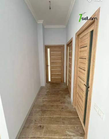 4 սենյականոց բնակարան նորակառույց շենքում Մոնթե Մելքոնյան փողոցում, 124 ք.մ., 13/18 հարկ