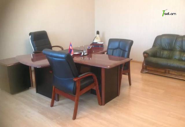 Արտադրական տարածք Արցախի պողոտայում Էրեբունիում, 3000 ք.մ.