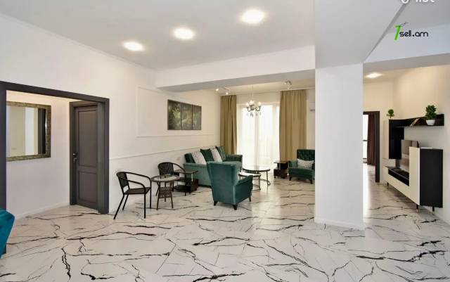 4 սենյականոց բնակարան նորակառույց շենքում, Paronyan St, 135 ք.մ., նախավերջին հարկ, 2 սանհանգույց