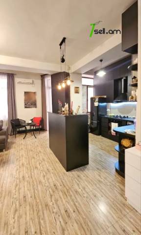 2 սենյականոց բնակարան նորակառույց շենքում Արամի փողոցում, 60 ք.մ., 3/16 հարկ, բարձր առաստաղներ