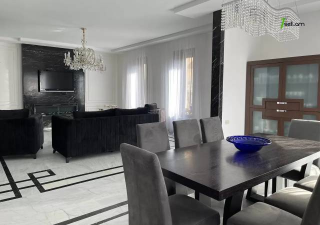 Երկու հարկանի քարե տուն, Ձոր 2 թաղամաս Դավիթաշենում, 480 ք.մ., 3+ սանհանգույց, եվրովերանորոգված